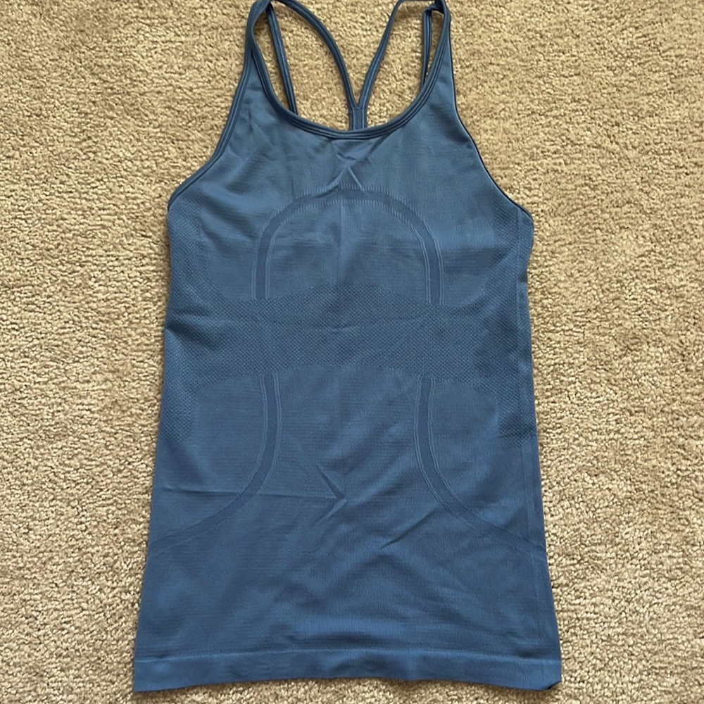Lululemon Swiftly Tech Tank